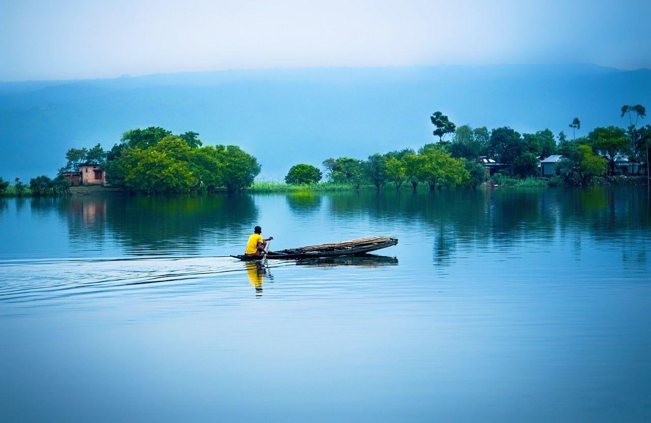 Tourists in Bangladesh 