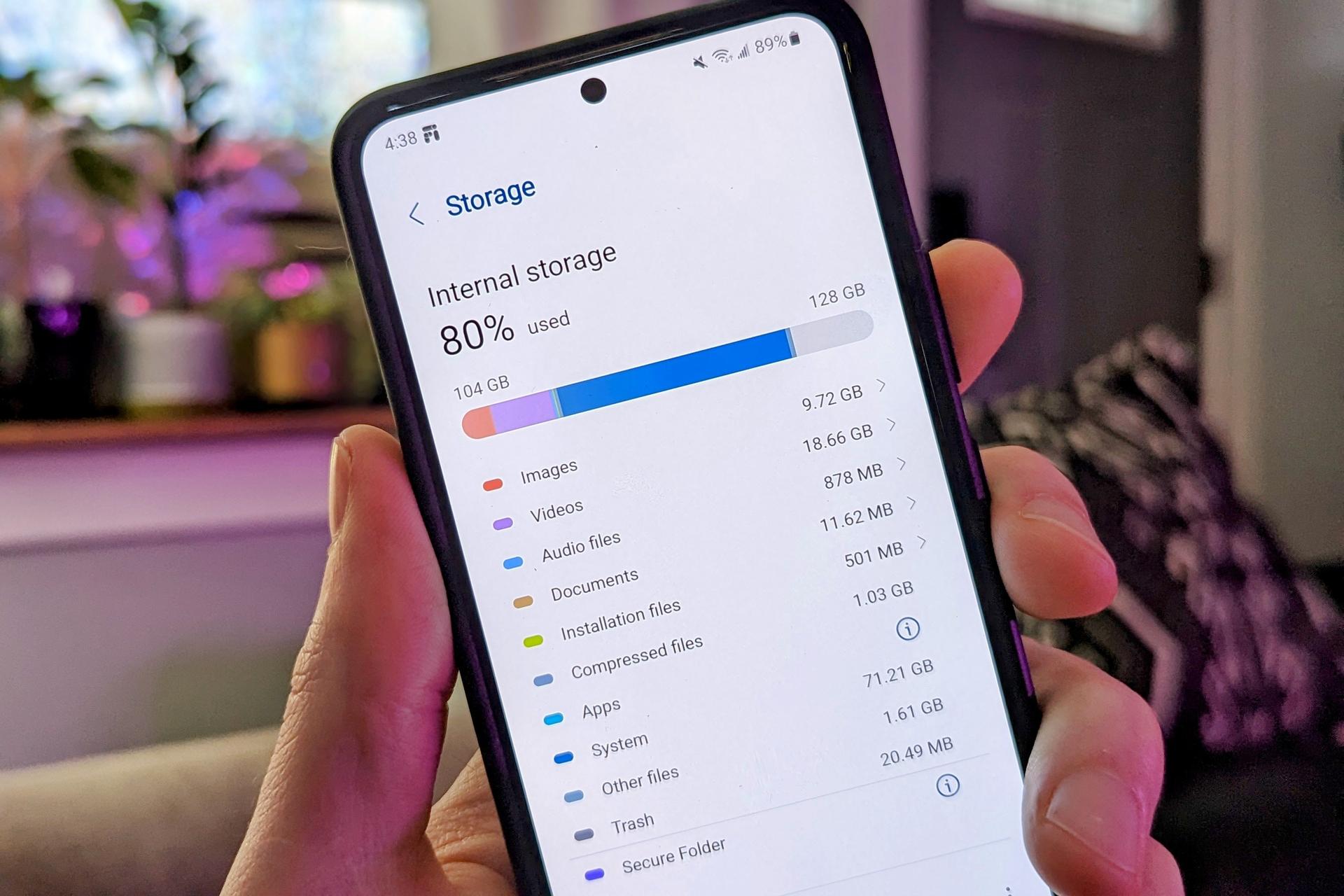 Check mobile data usage Android 