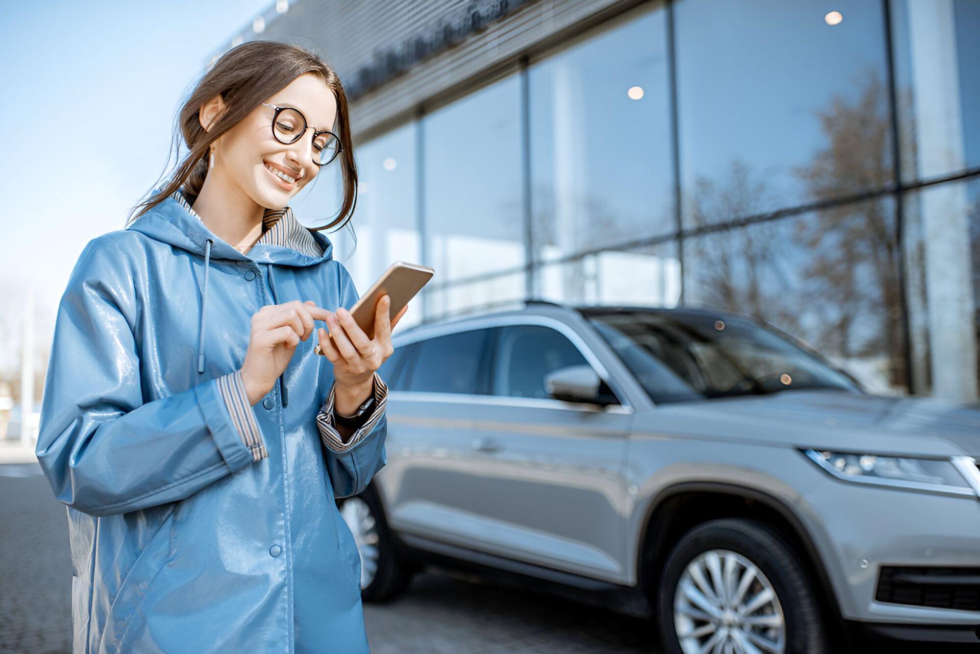eSIM-Compatible Cars and Infotainment Systems 