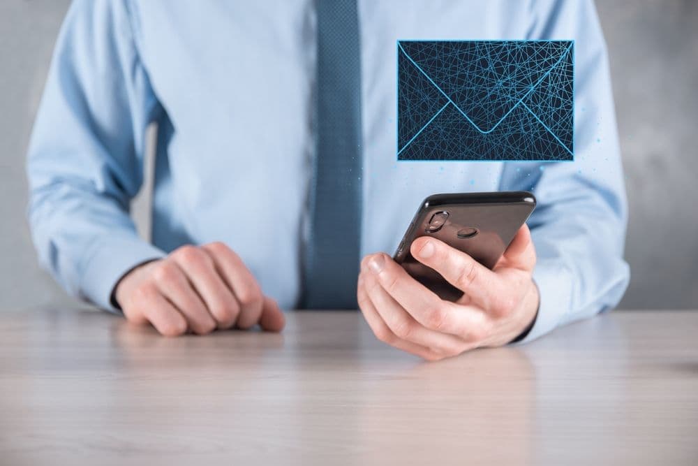 How to encrypt text messages on iPhone and Android